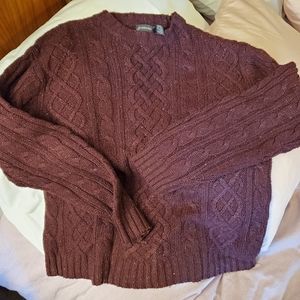 ST JOHNS BAY RUSSET BURGUNDY SWEATER